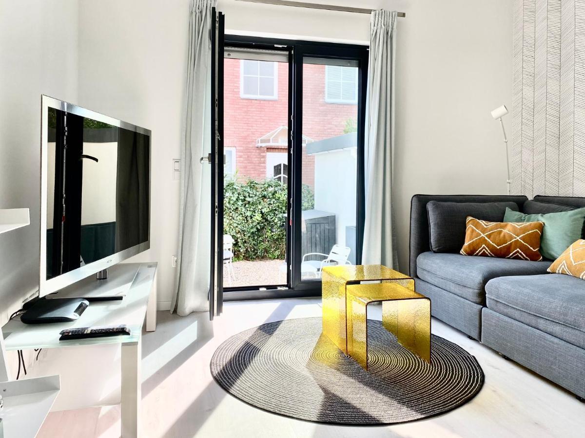 Modernes Apartment, Terrasse Und Garten Am Lilienthalpark Im Suedwesten Berlins Exteriér fotografie