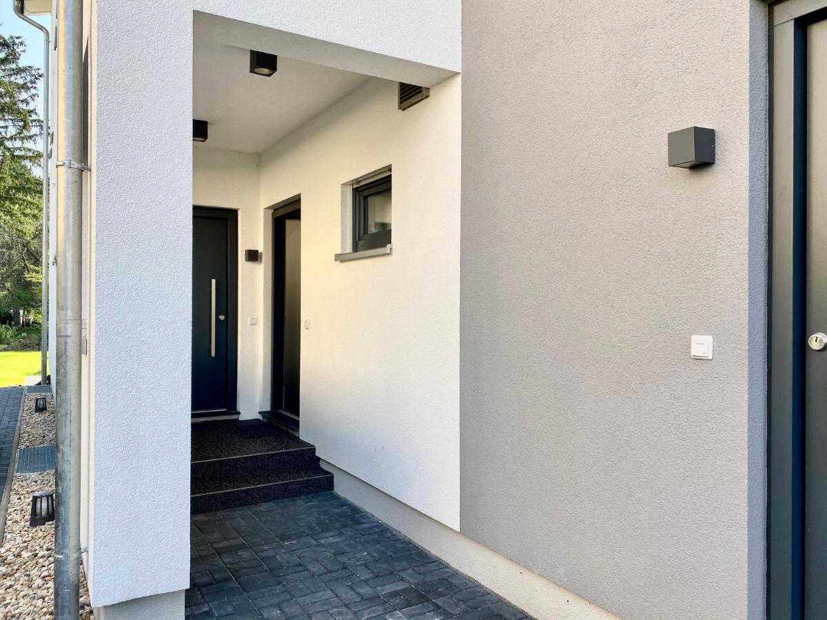 Modernes Apartment, Terrasse Und Garten Am Lilienthalpark Im Suedwesten Berlins Exteriér fotografie