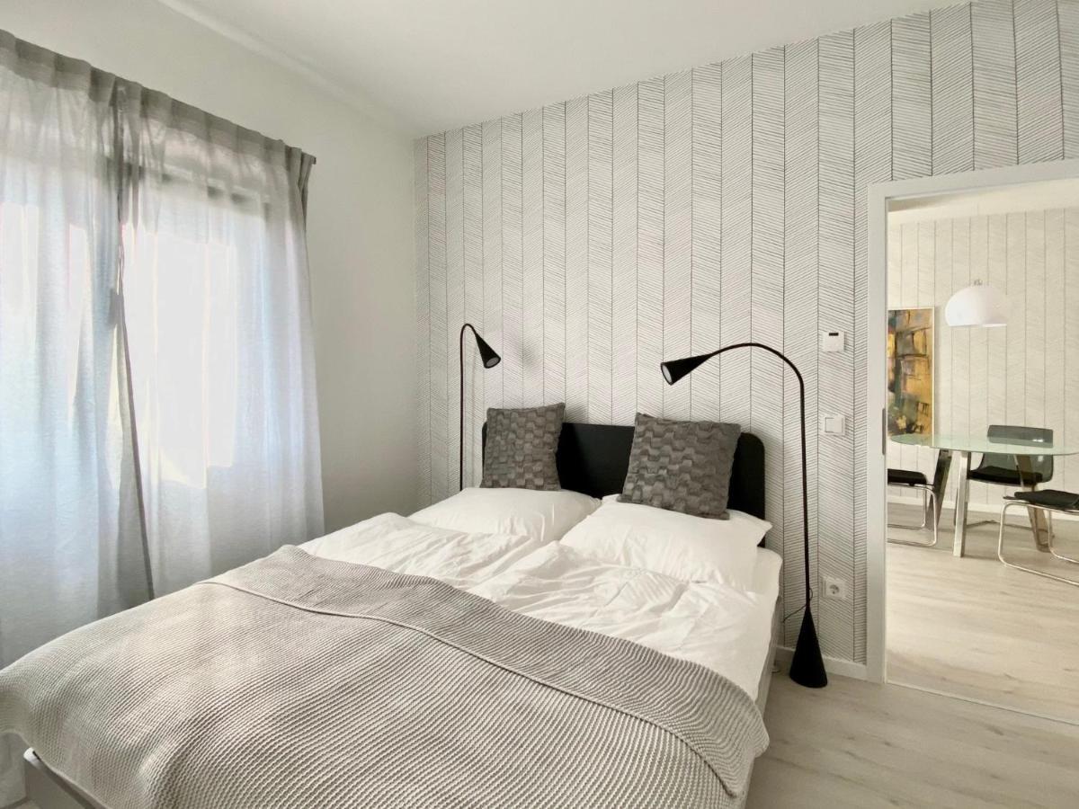 Modernes Apartment, Terrasse Und Garten Am Lilienthalpark Im Suedwesten Berlins Exteriér fotografie